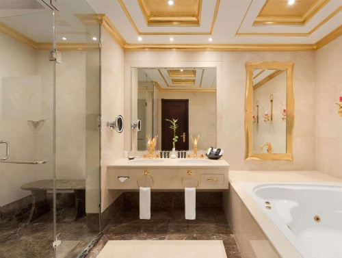 Grand Regency Doha, Trademark Collection by Wyndham image 2
